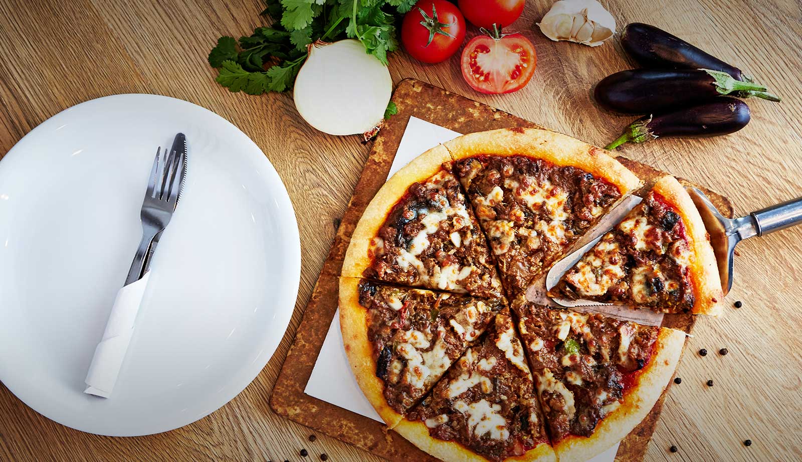 Pizza Parlour - Indian Delight