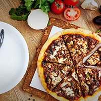 Pizza Parlour - Indian Delight